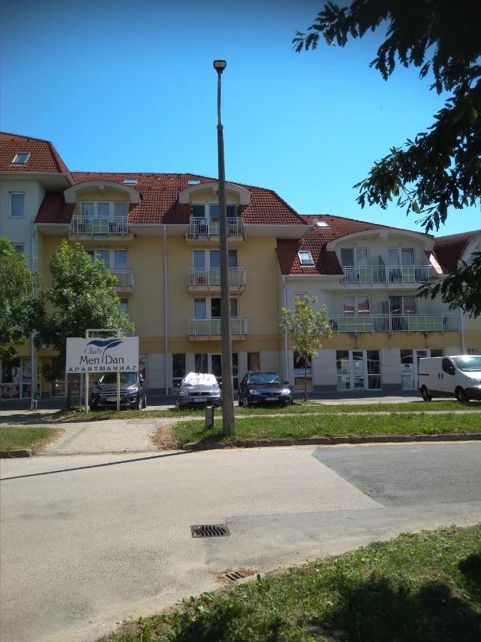Karospool Apartman Zalakaros Exteriör bild
